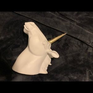 Unicorn head new